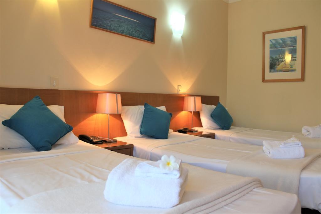 Crystal Garden Resort & Restaurant Кэрнс Экстерьер фото